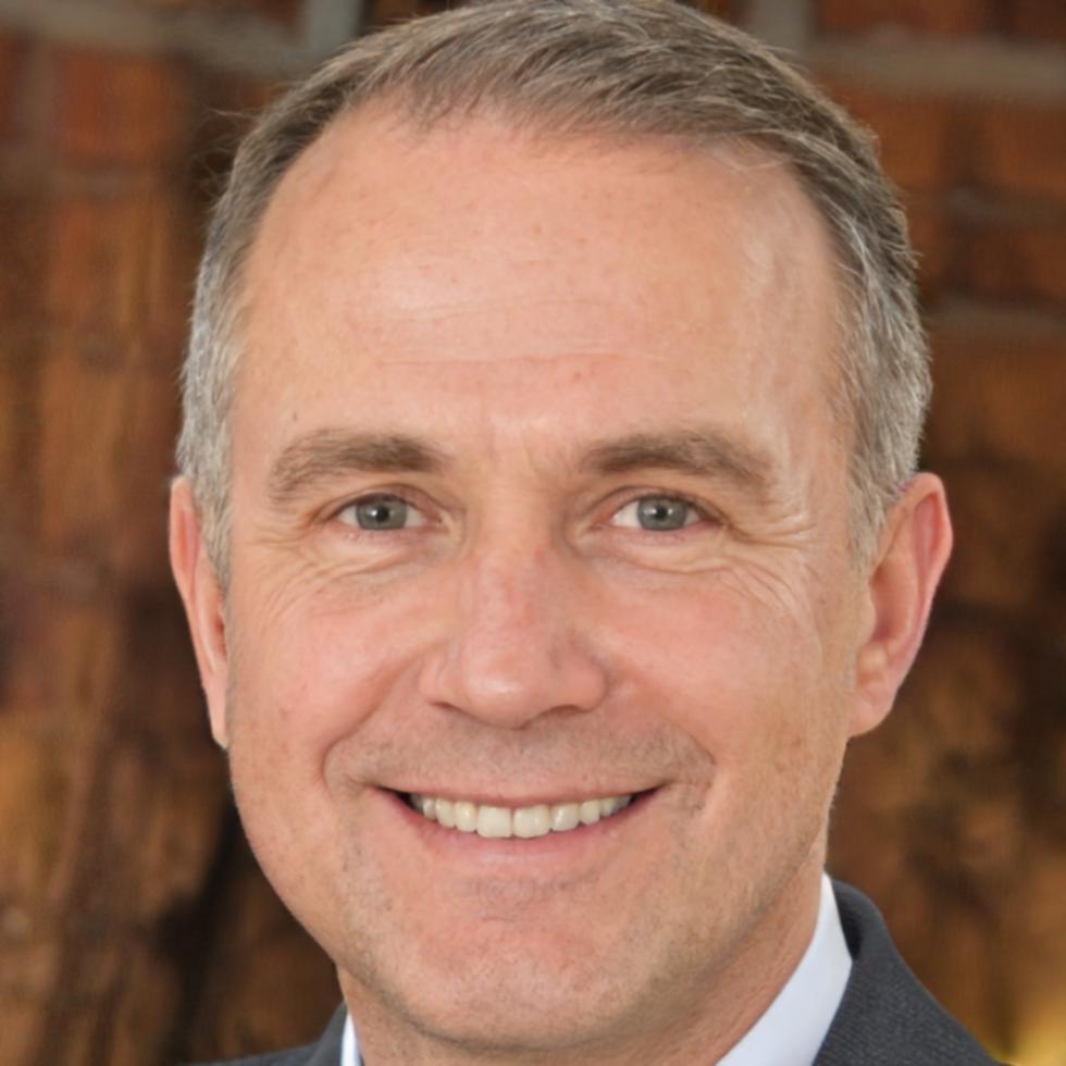 Ritratto professionale di Alessandro Fontana, UX Director